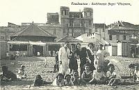 Un gruppo di bagnanti dei primi anni '20.